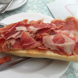 Virginia - Tostada con jamón