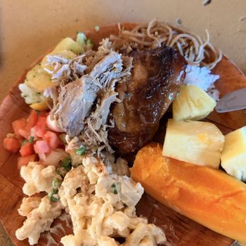 Luau Kalamaku - Traditional luau food - Buffets Near Me - Lihue, Hawaii