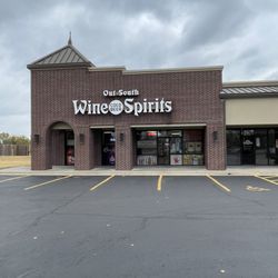 Out South Wine & Spirits - Store front