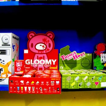 Shake It Records - Blind Boxes/Vinyl Toys. - Music & DVDs Near Me - Cincinnati, Ohio