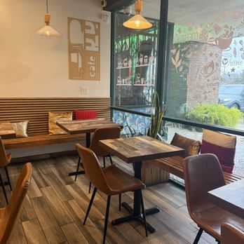 Phin Cafe - Dinning area - Bubble Tea Near Me - San Jose, California Phin Cafe - Dinning area - Bubble Tea Near Me - San Jose, California