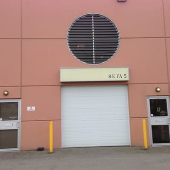 Beta5 Chocolates - Chocolatiers & Shops Near Me - Vancouver, British Columbia