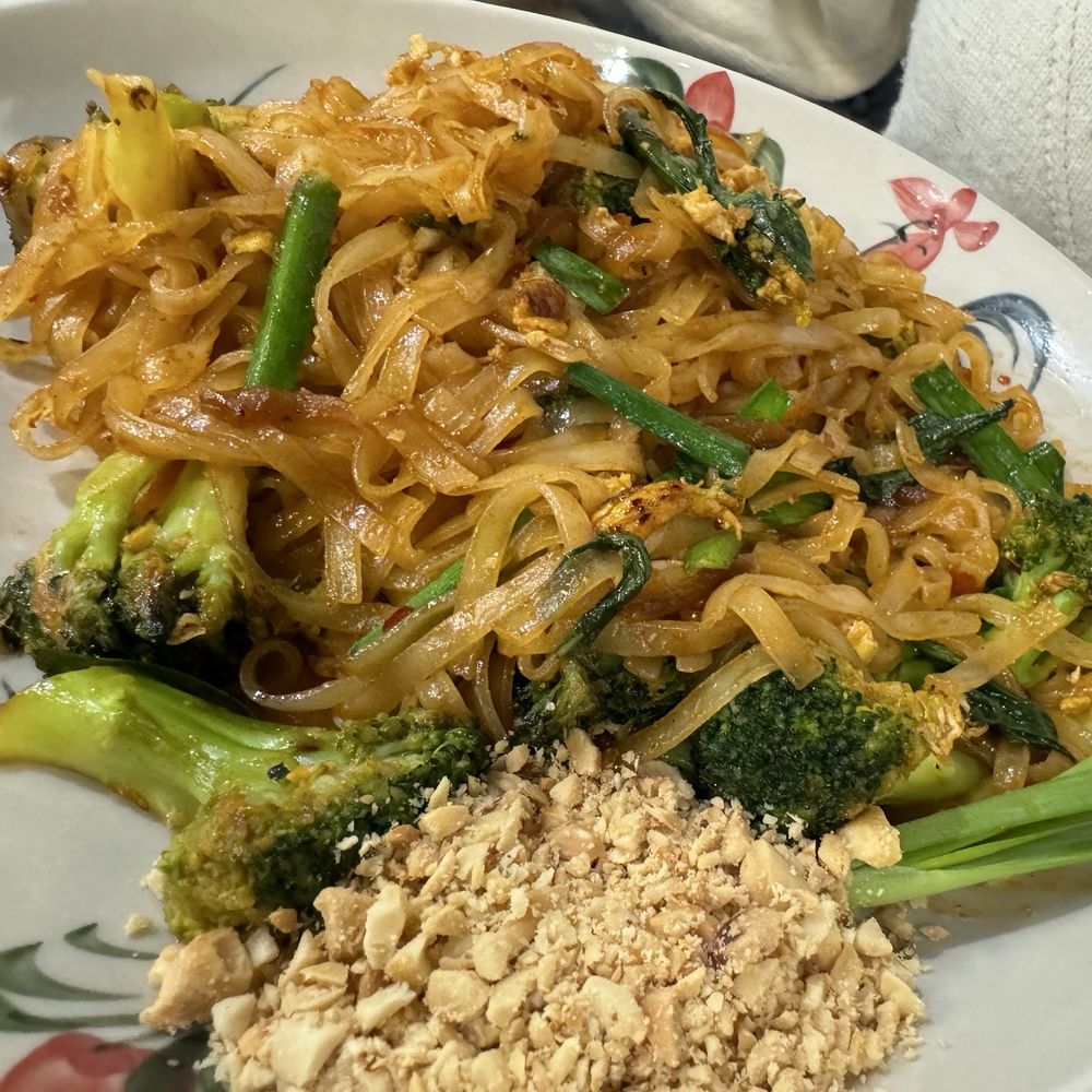 Black Thai Authentic Cuisine - Salad Near Me - Carrollton, Texas Black Thai Authentic Cuisine - Salad Near Me - Carrollton, Texas