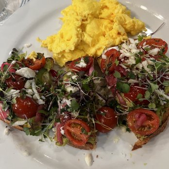 Twohey’s Restaurant - Avocado toast with scrambled eggs - New American Near Me - South Pasadena, California
