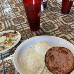 Nick's Restaurant - Two eggs, ham and home fries
