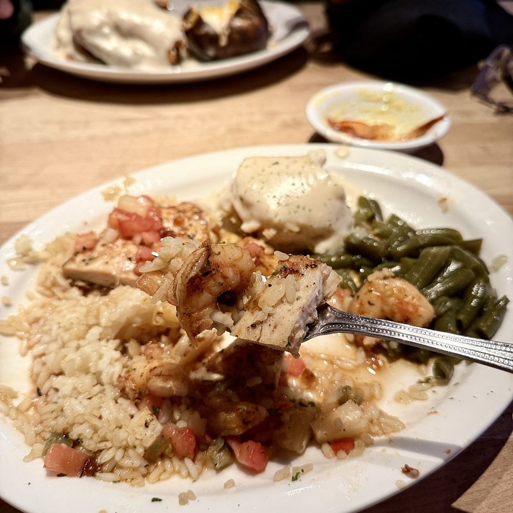 Cheddar's Scratch Kitchen - Comfort Food Near Me - Omaha, Nebraska Cheddar's Scratch Kitchen - Comfort Food Near Me - Omaha, Nebraska