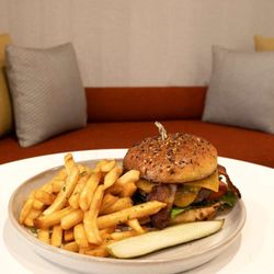 DoubleTree by Hilton Palmdale - Restaurant