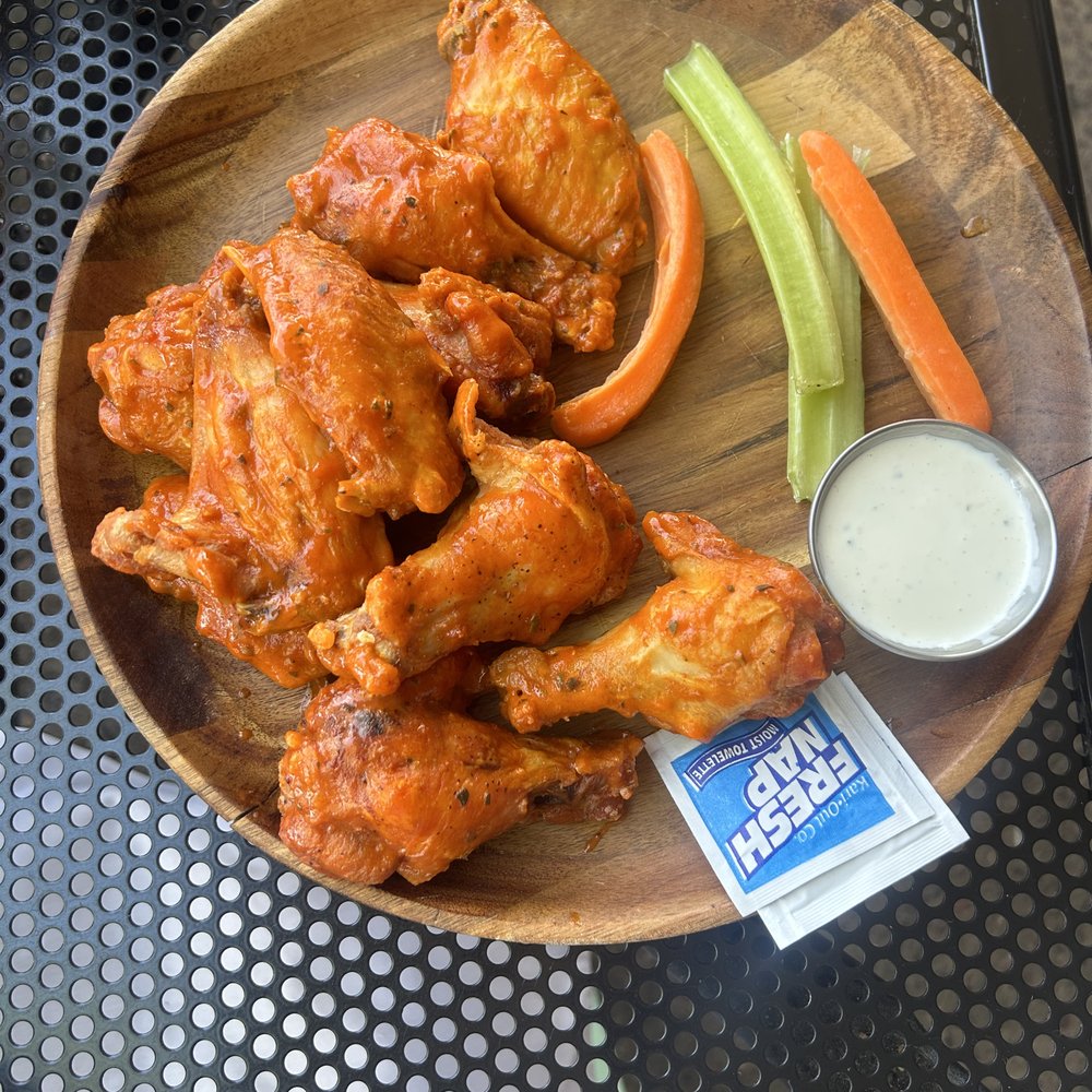 Federal Pizza - Wings - Pizza Near Me - Phoenix, Arizona Federal Pizza - Wings - Pizza Near Me - Phoenix, Arizona