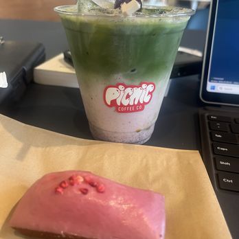 Picnic coffee - Coffee & Tea Near Me - Los Angeles, California Picnic coffee - Coffee & Tea Near Me - Los Angeles, California