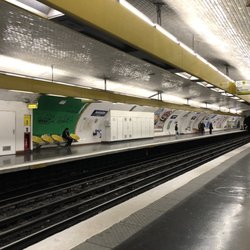 Métro Voltaire