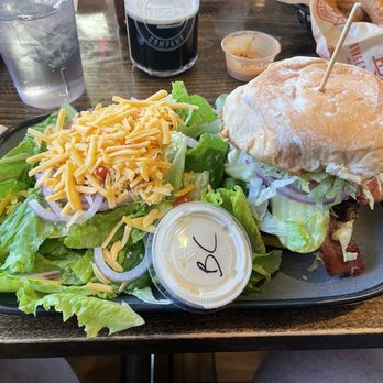 Bend Burger - Burgers Near Me - Bend, Oregon