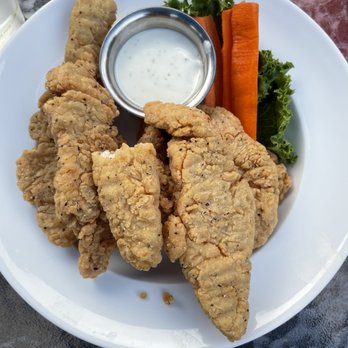 252 tavern - Chicken Strips - American Near Me - South Burlington, Vermont 252 tavern - Chicken Strips - American Near Me - South Burlington, Vermont