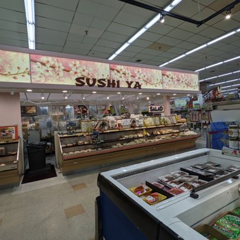 Don Quijote - Sushi - International Grocery Near Me - Honolulu, Hawaii