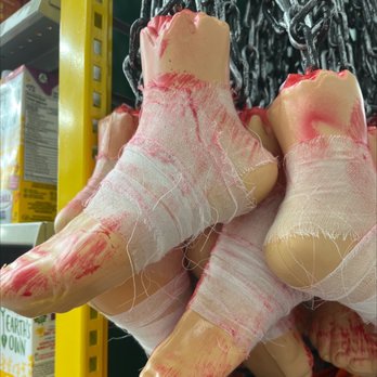 Dollarama - Discount Store Near Me - Toronto, Ontario