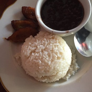 El Criollo Bar & Grill - Cuban Near Me - Burbank, California El Criollo Bar & Grill - Cuban Near Me - Burbank, California