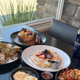 Chilaquiles, French toasts, pancakes and scramble. Chilaquiles, French toasts, pancakes and scramble.