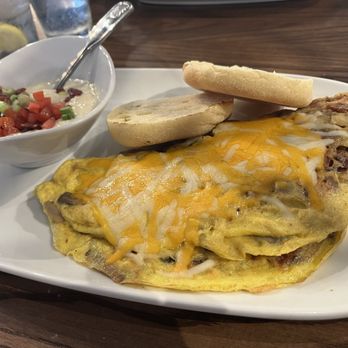 Another Broken Egg Cafe - The Supreme Omelette - Breakfast & Brunch Near Me - Nashville, Tennessee