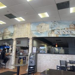 Bella Roma Restaurant & Pizzeria - Beautiful atmosphere to have a quiet lunch