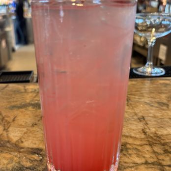 The District - Cultivated Cure - Airport Lounges Near Me - Oakland, California The District - Cultivated Cure - Airport Lounges Near Me - Oakland, California