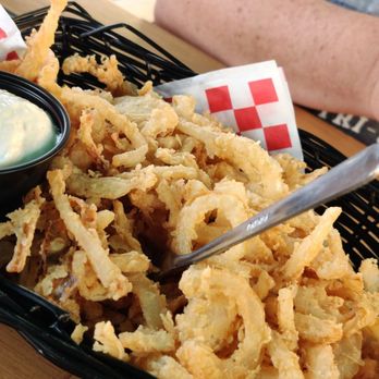 Buzzard's Roost Grill & Pub - Fried onion half - Seafood Near Me - Key Largo, Florida