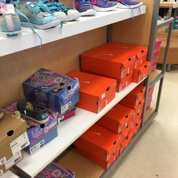 Marshalls Store 1035 - Department Stores Near Me - Houston, Texas Marshalls Store 1035 - Department Stores Near Me - Houston, Texas