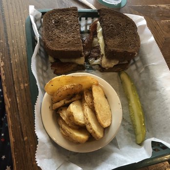 Schilo's - Delis Near Me - San Antonio, Texas