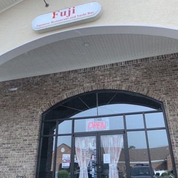 Fuji Cuisine - Front of restaurant - Japanese Near Me - Richmond Hill, Georgia