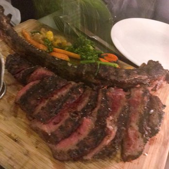Maggie Oakes - New Years Eve Tomahawk for 2 with veggies and potatoes - Seafood Near Me - Montreal, Quebec Maggie Oakes - New Years Eve Tomahawk for 2 with veggies and potatoes - Seafood Near Me - Montreal, Quebec