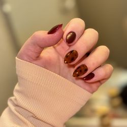 Just The Tips Salon