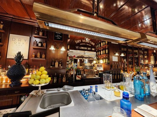 SPEAKEASY by null