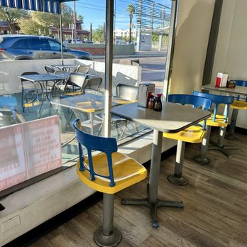 Blue Fin - Interior facing Central - Japanese Near Me - Phoenix, Arizona