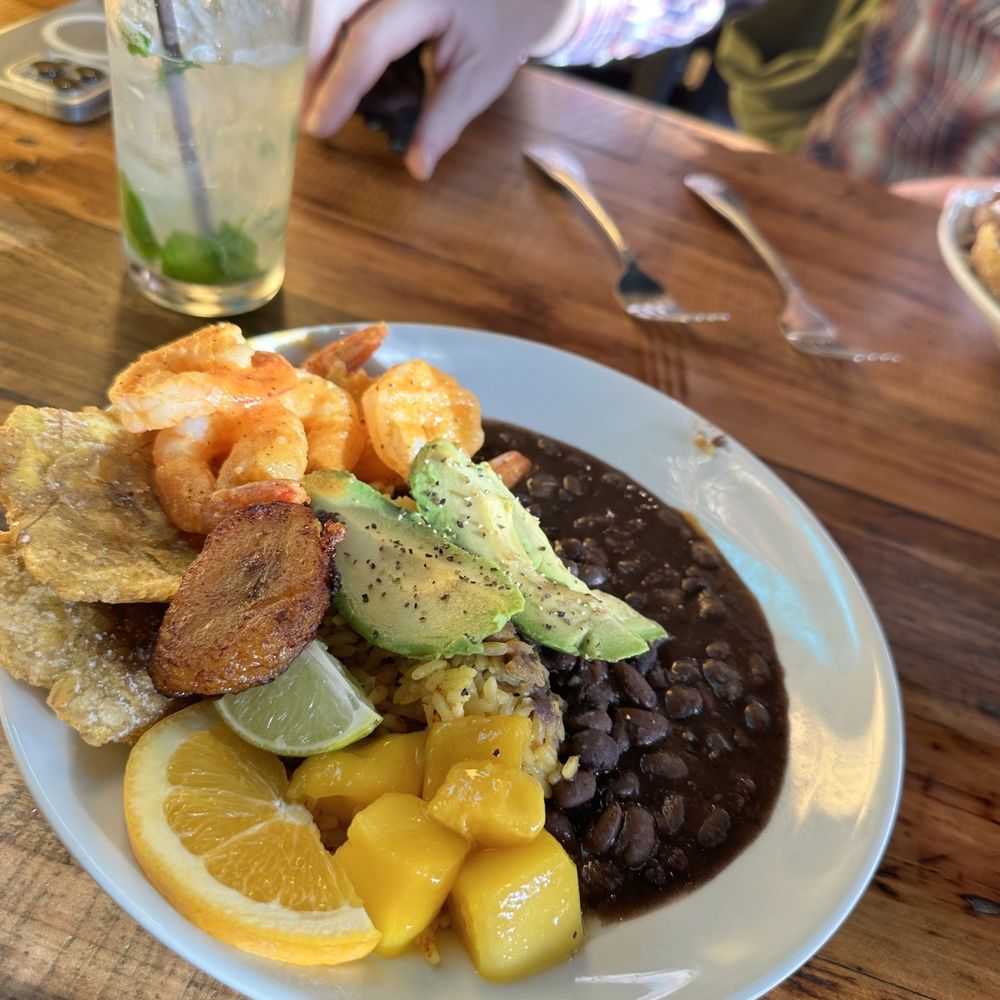 Cubo - Mojo Shrimp Bowl - Cuban Near Me - Portland, Oregon