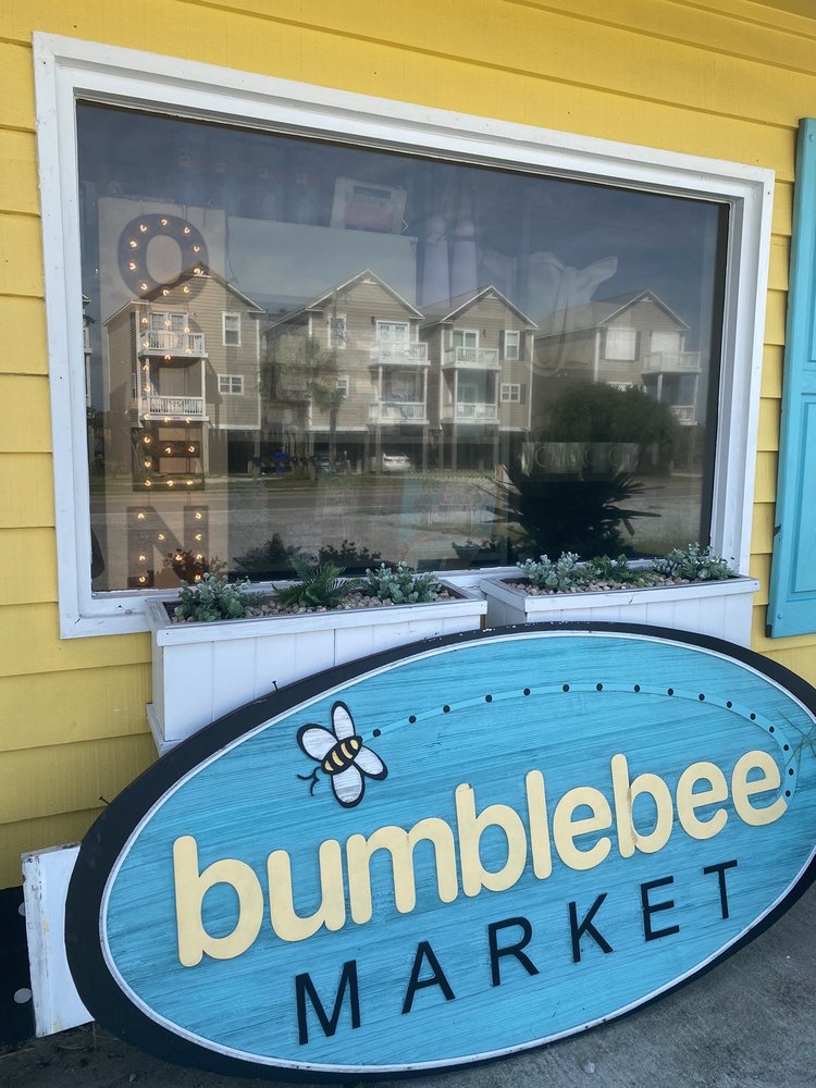BUMBLEBEE MARKET Updated August 2024 12 Photos & 19 Reviews 330 N