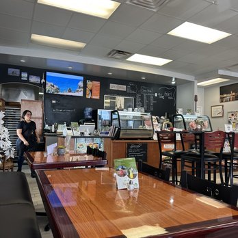 Bonjour Cafe - Inside - Cafes Near Me - Katy, Texas