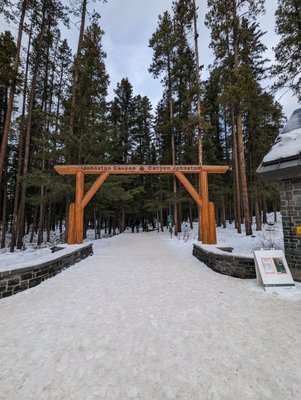 Johnston Canyon by null