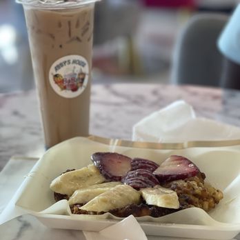 Abbys House - Eating area - Desserts Near Me - Katy, Texas Abbys House - Eating area - Desserts Near Me - Katy, Texas