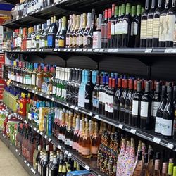 Bulls Liquor II - Wide variety of wines.