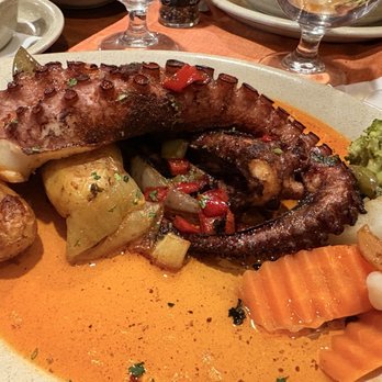 A Ria - Pulpo on deck! Portugal is one of my absolute favorite places EVERRRRRR - Portuguese Near Me - Ferragudo, 08 A Ria - Pulpo on deck! Portugal is one of my absolute favorite places EVERRRRRR - Portuguese Near Me - Ferragudo, 08