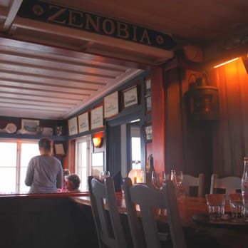 Petersons Krog - Seafood Near Me - Kärringön, O