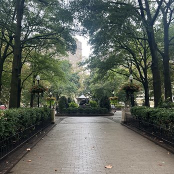 Rittenhouse Square Park - Parks Near Me - Philadelphia, Pennsylvania Rittenhouse Square Park - Parks Near Me - Philadelphia, Pennsylvania