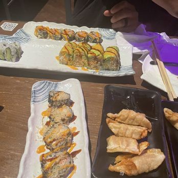 Umiya - Sushi Bars Near Me - San Antonio, Texas