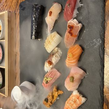 Usuki Japanese Cuisine - Sushi Combination - Japanese Near Me - Tustin, California