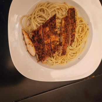 Chicken Scratch - The photo is of some pasta and chicken I recently made using the rub! - Chicken Shop Near Me - Saint Louis, Missouri