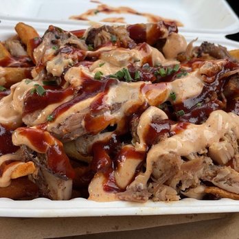 Flip The Bird Beverly - Angry Fries (angry rub fries, rub meat, bbq sauce, bayou sauce & chives) - Southern Near Me - Beverly, Massachusetts Flip The Bird Beverly - Angry Fries (angry rub fries, rub meat, bbq sauce, bayou sauce & chives) - Southern Near Me - Beverly, Massachusetts