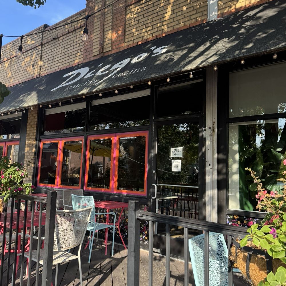 Diego's Cantina - Exterior - Cocktail Bars Near Me - St. Louis, Missouri