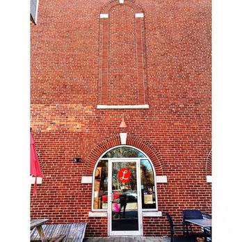Lil's Café - Coffee & Tea Near Me - Kittery, Maine Lil's Café - Coffee & Tea Near Me - Kittery, Maine