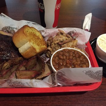 Smokey D's BBQ - Plate of deliciousness - Barbeque Near Me - Des Moines, Iowa Smokey D's BBQ - Plate of deliciousness - Barbeque Near Me - Des Moines, Iowa