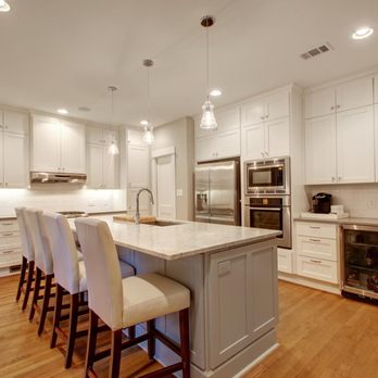 Bambi Kaminski - Moreland Properties - Central Austin remodeled home - Real Estate Agents Near Me - Austin, Texas Bambi Kaminski - Moreland Properties - Central Austin remodeled home - Real Estate Agents Near Me - Austin, Texas