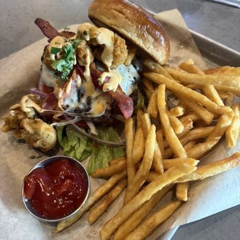 BJ's Restaurant & Brewhouse - Crispy Jalapeno Burger* - New American Near Me - Cary, North Carolina
