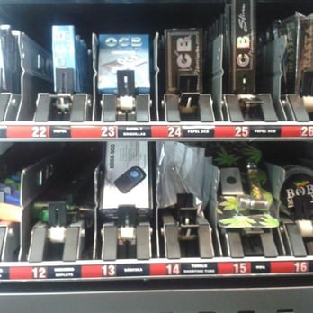 Boxes Adriano - Convenience Stores Near Me - Seville, SE